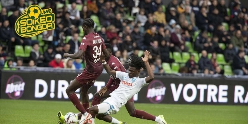 Lịch sử đụng độ của Lens vs Metz